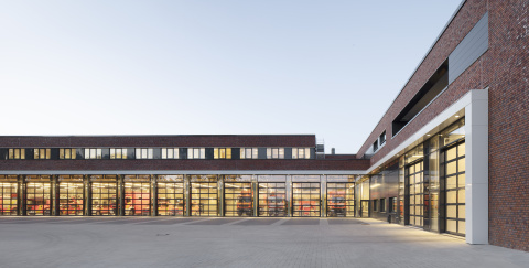 Feuer- und Rettungswache 3 _  Hannover, Bild: Frank Aussieker